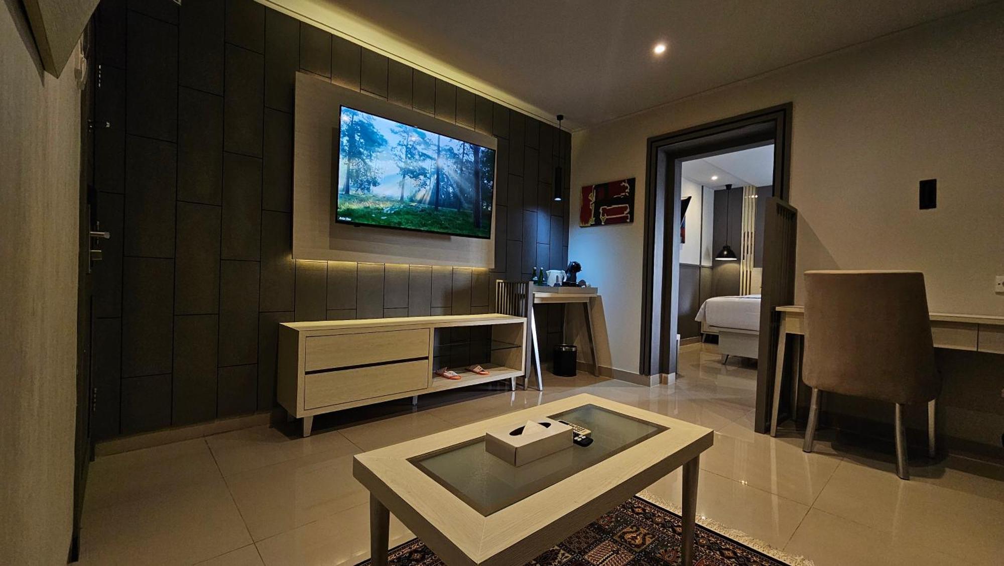 1O1 Urban Jakarta Thamrin Exterior photo