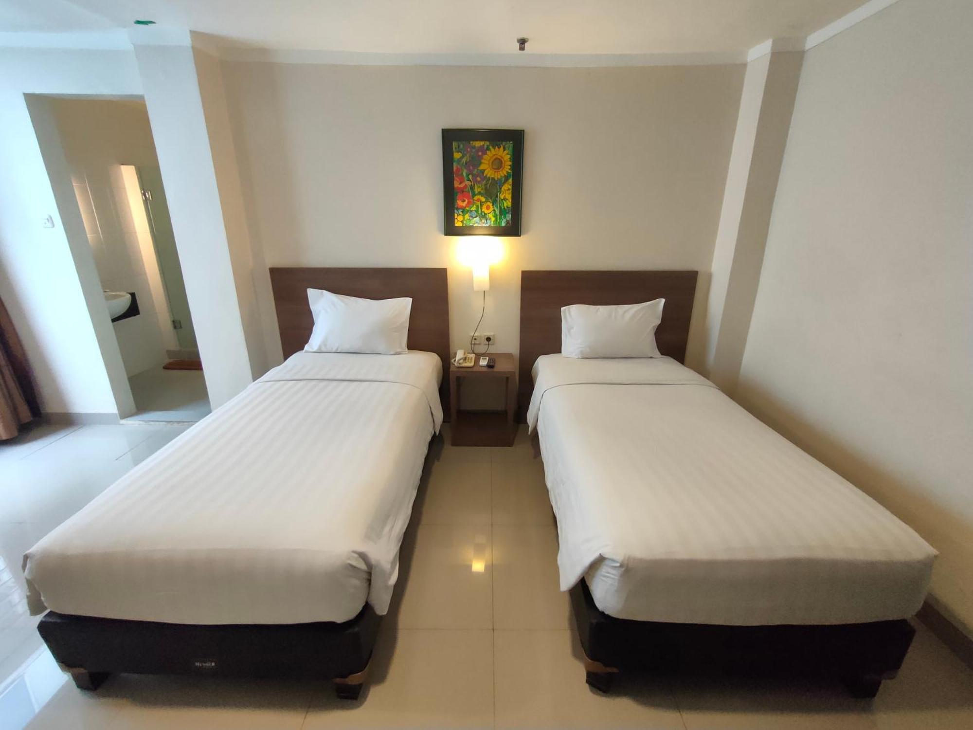 1O1 Urban Jakarta Thamrin Exterior photo